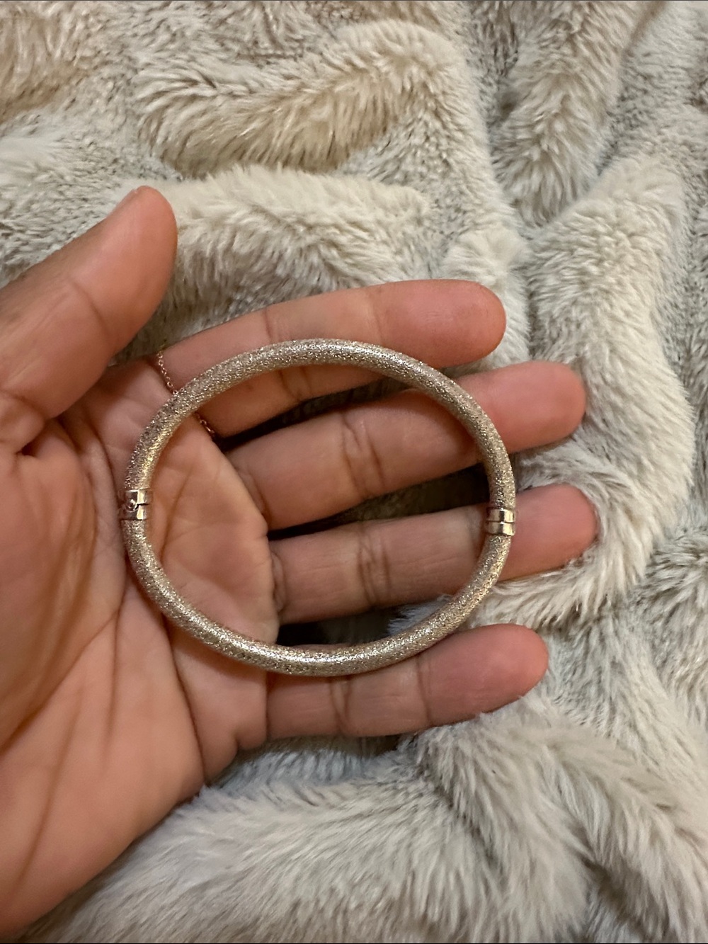 Elegant Rose Gold Glitter Hinged Bangle Bracelet